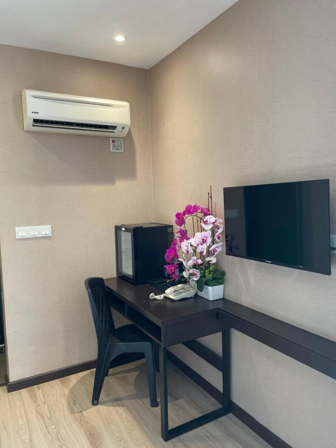 Geo Boutique Hotel - Seri Kembangan Exterior photo